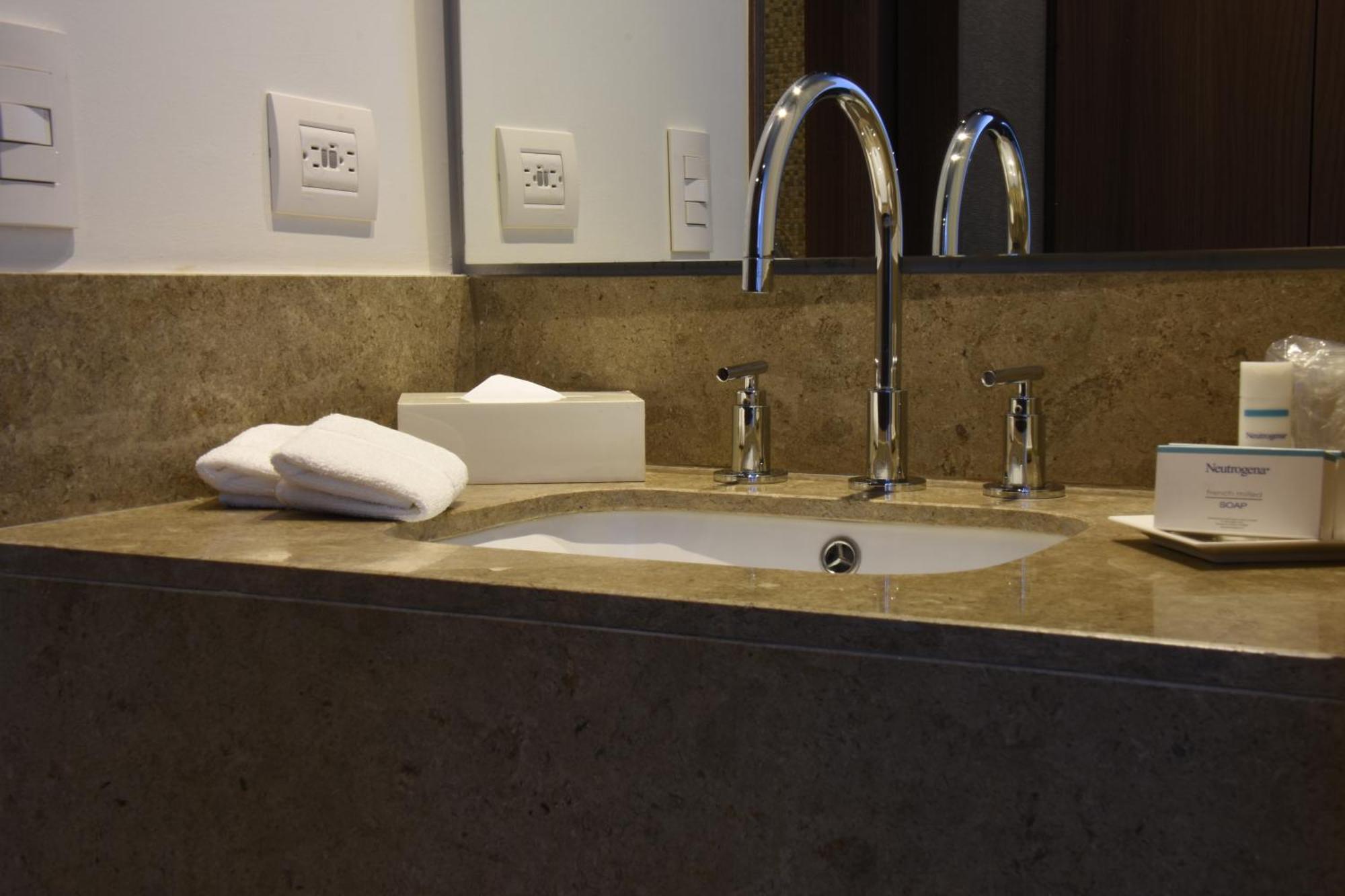 Hampton By Hilton Bogota Usaquen Eksteriør billede